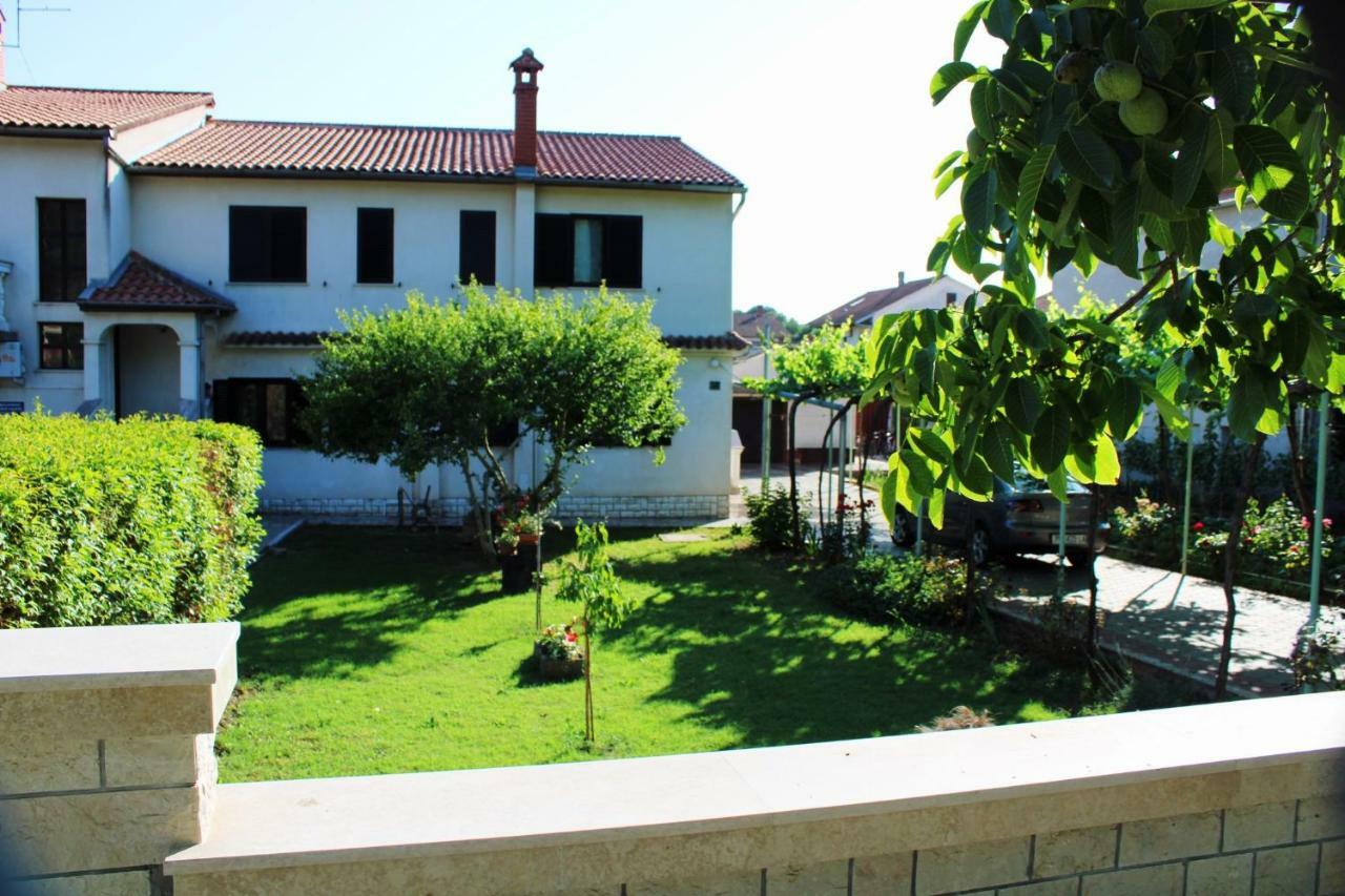 Studio Marija Pula Luaran gambar